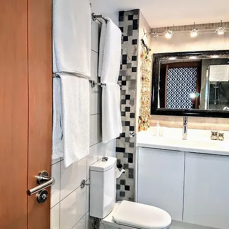 Townhouse Дом отдыха *