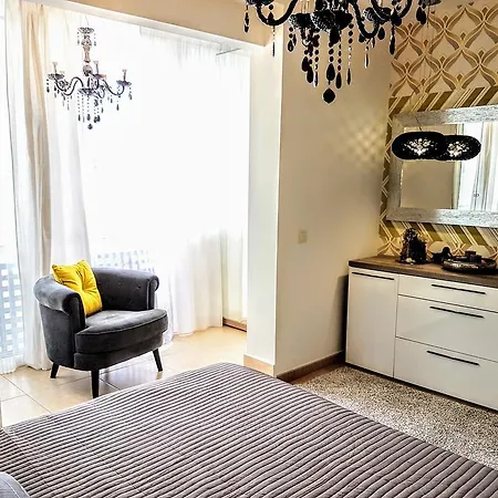 Townhouse Дом отдыха *